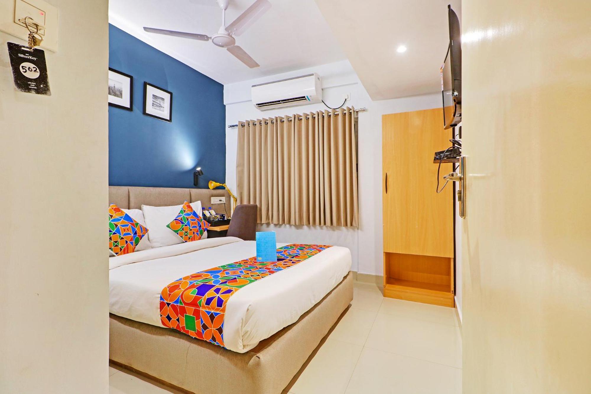 Fabhotel Azure Sky - Nr Ruby Hospital Jādabpur Exterior photo