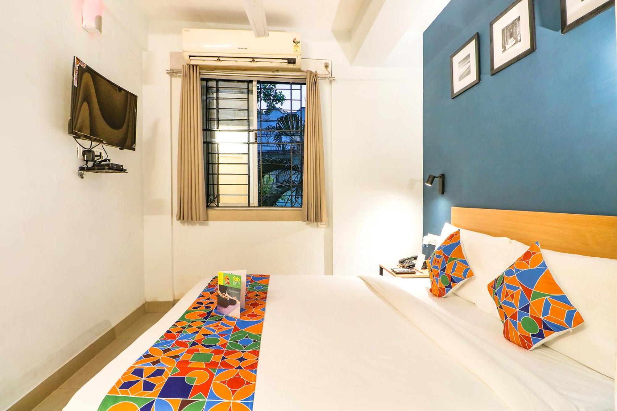 Fabhotel Azure Sky - Nr Ruby Hospital Jādabpur Exterior photo